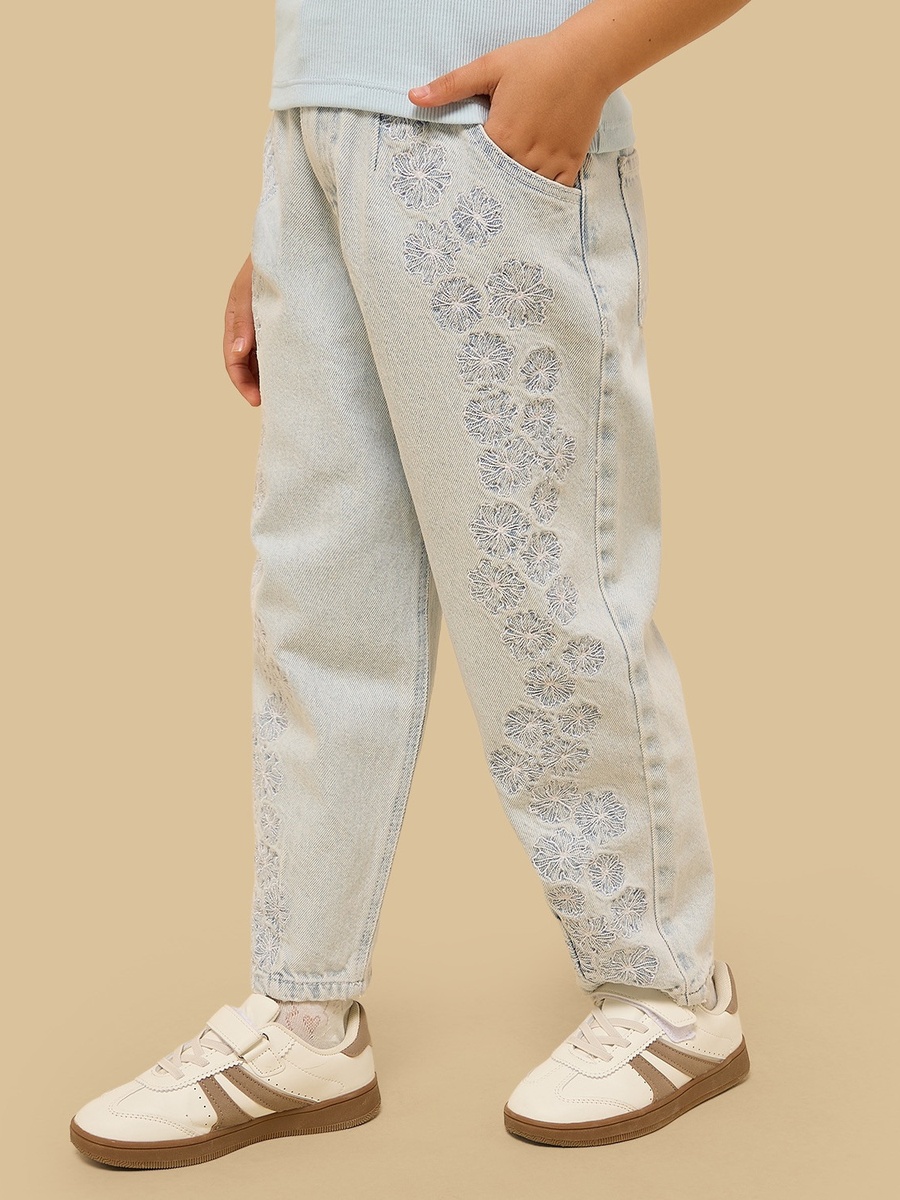 Barrel Fit Floral Embroidered Cotton Jeans