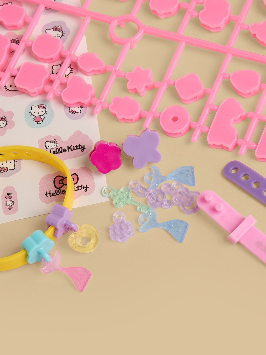 Hello Kitty Print DIY Bracelet Set
