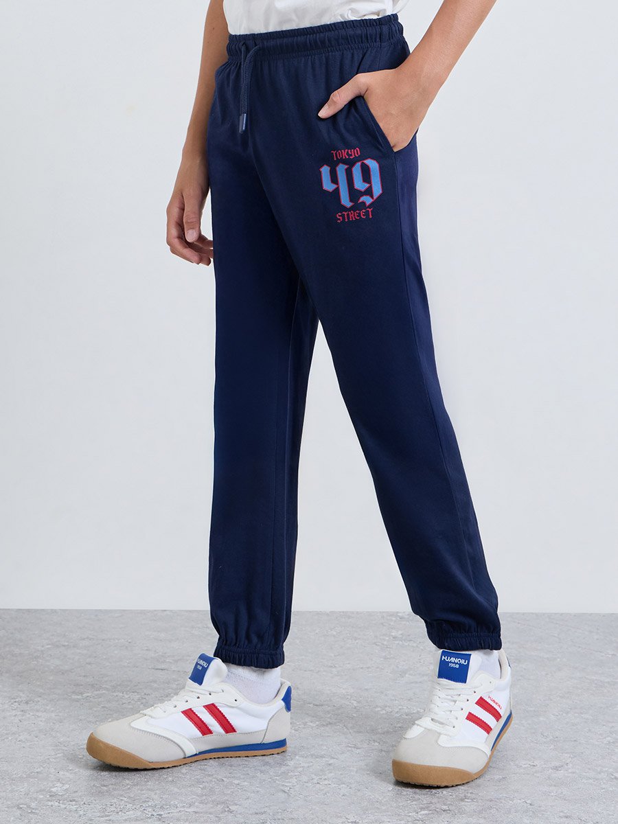Teen Boys Graphic Raglan Sleeve T-Shirt and Joggers Set