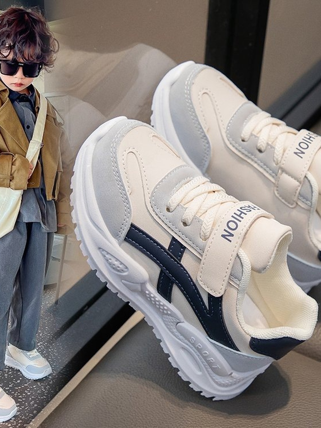 Girls White and Navy Hook-and-Loop Chunky Sneakers