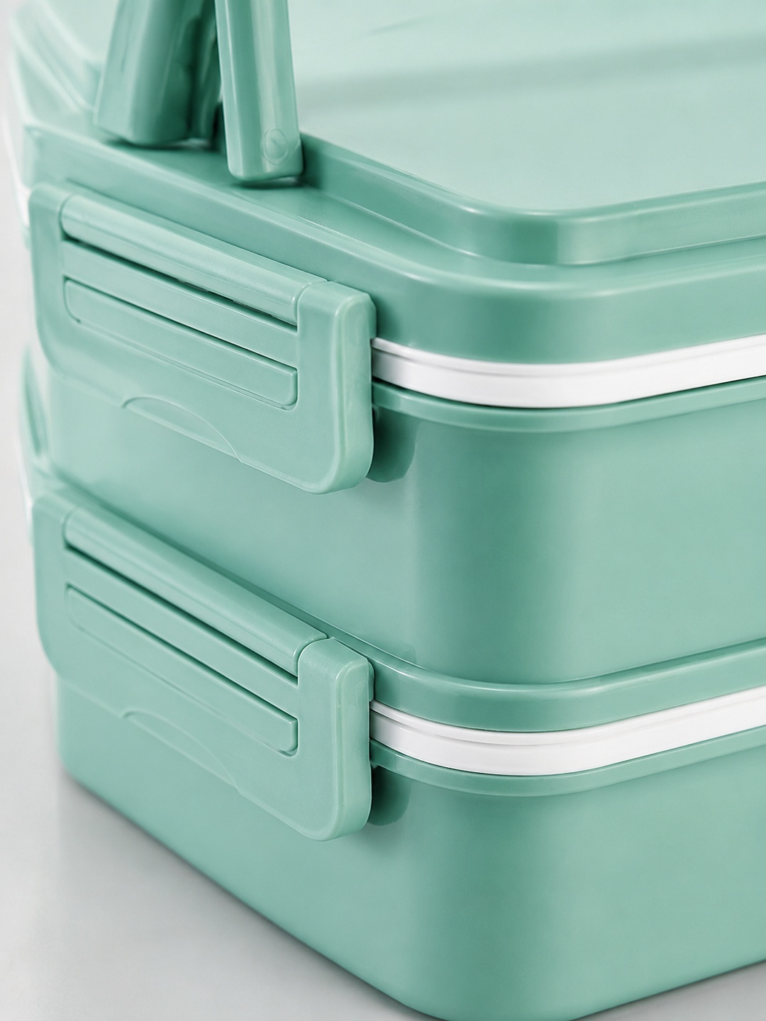Green 2-Tier 1800ml Lunch Box Set with Utensils and Insulated Bag