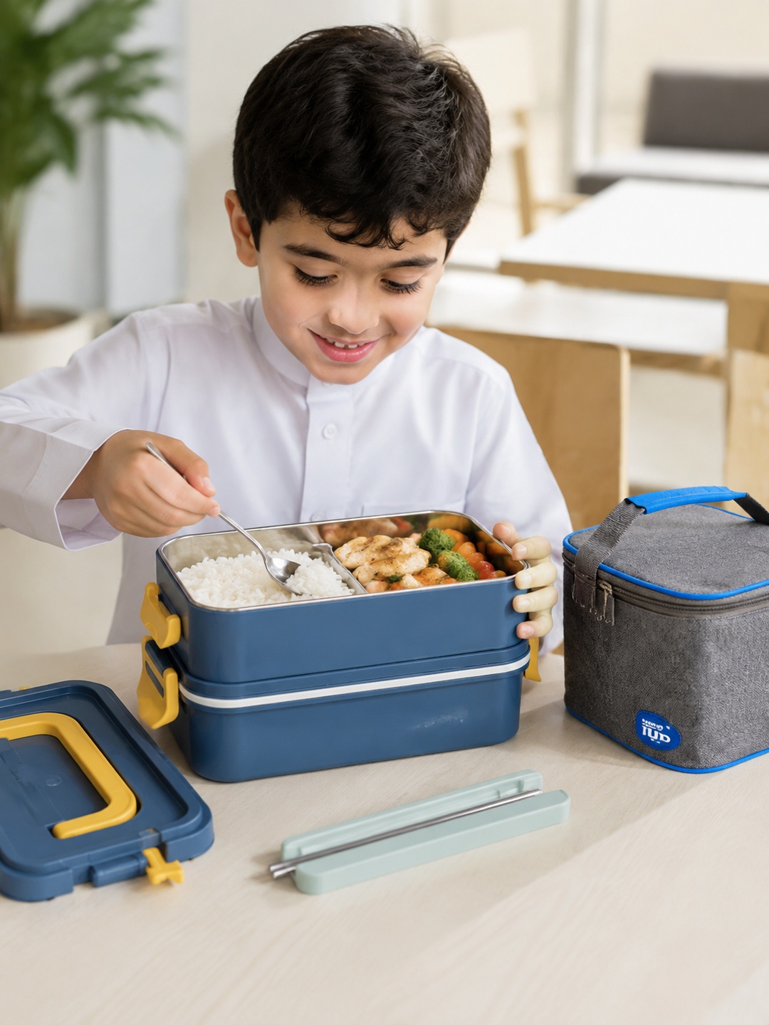 Blue Two-Tier 1650ml Lunch Box with Cutlery and Insulated Bag