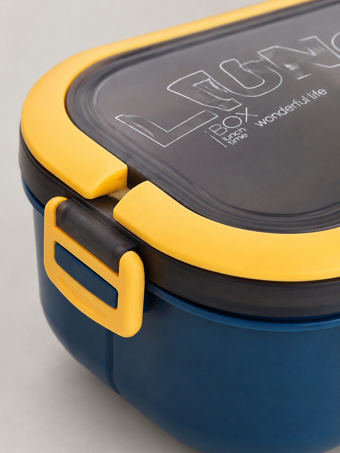 Blue and Yellow 1200ml Plastic Lunch Box with Insulated Bag