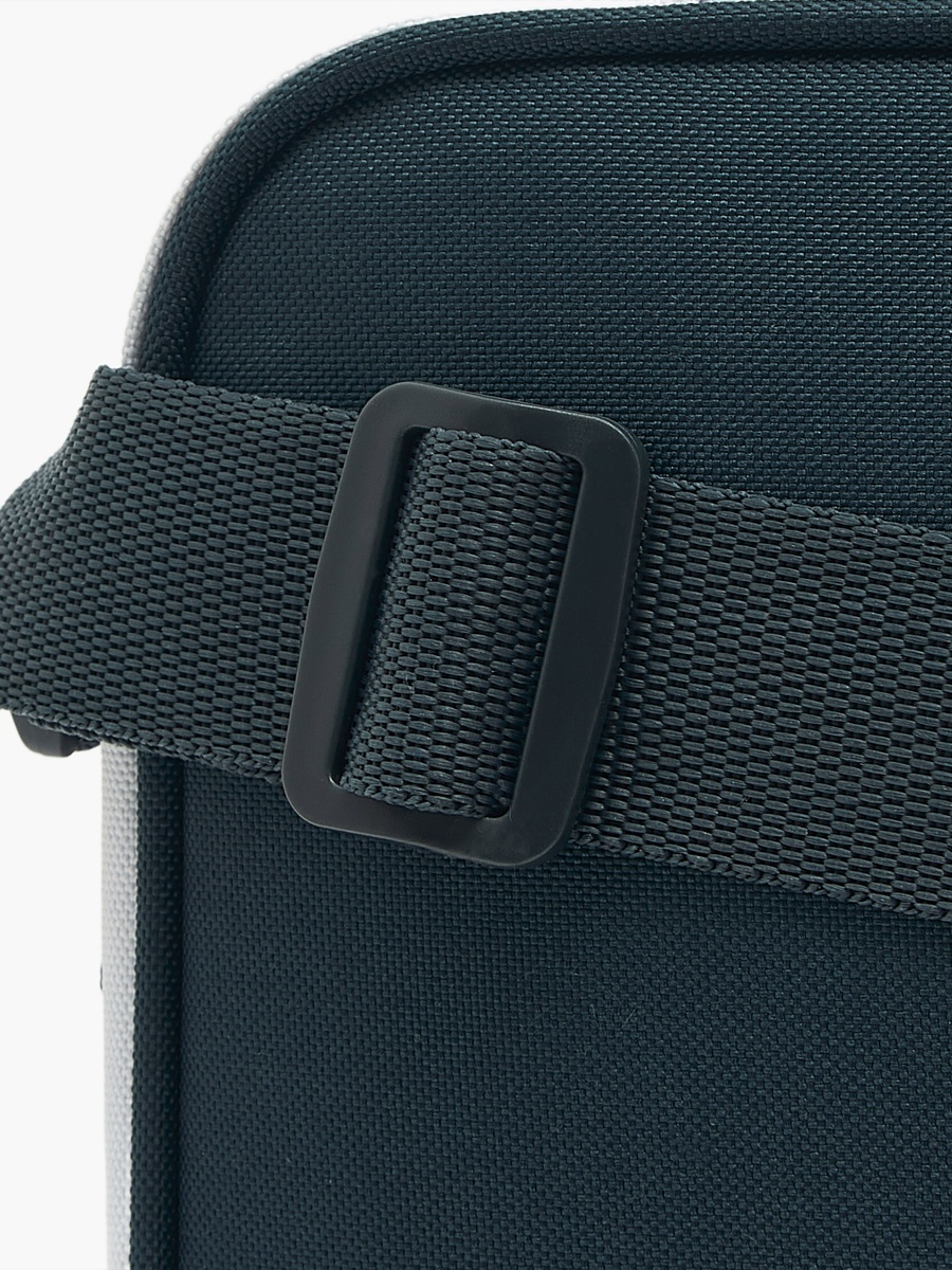 Solid Lunch Bag with Shoulder Strap