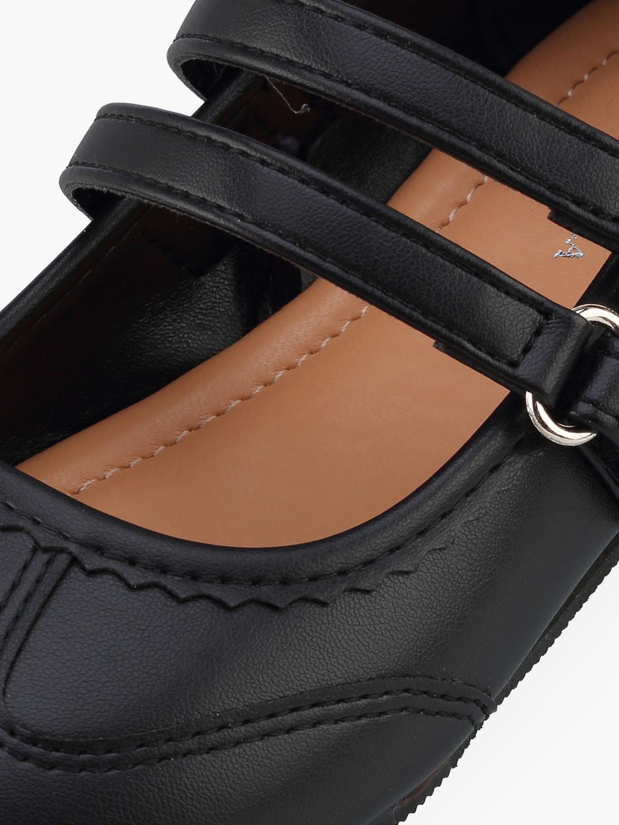 Girls Hook and Loop Mary Jane Shoes