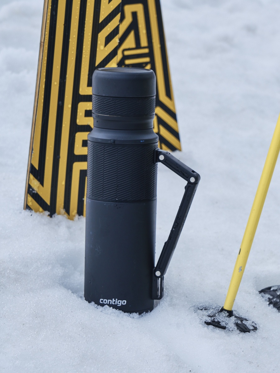 Plain Stainless Steel Water Bottle with Screw Spout and Leak Resistant Design - 1200 ml