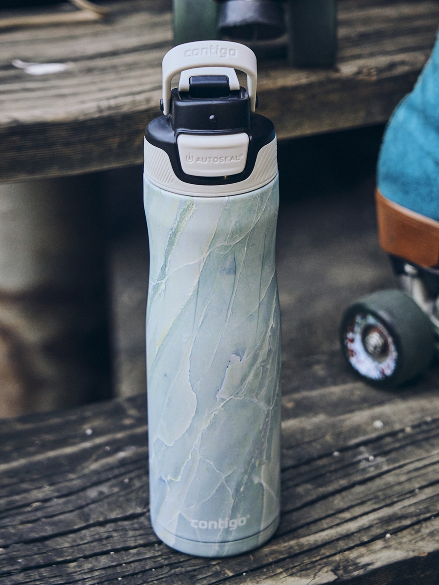 Textured Stainless Steel Water Bottle with Sipper Spout and Leak Resistant Design - 720 ml