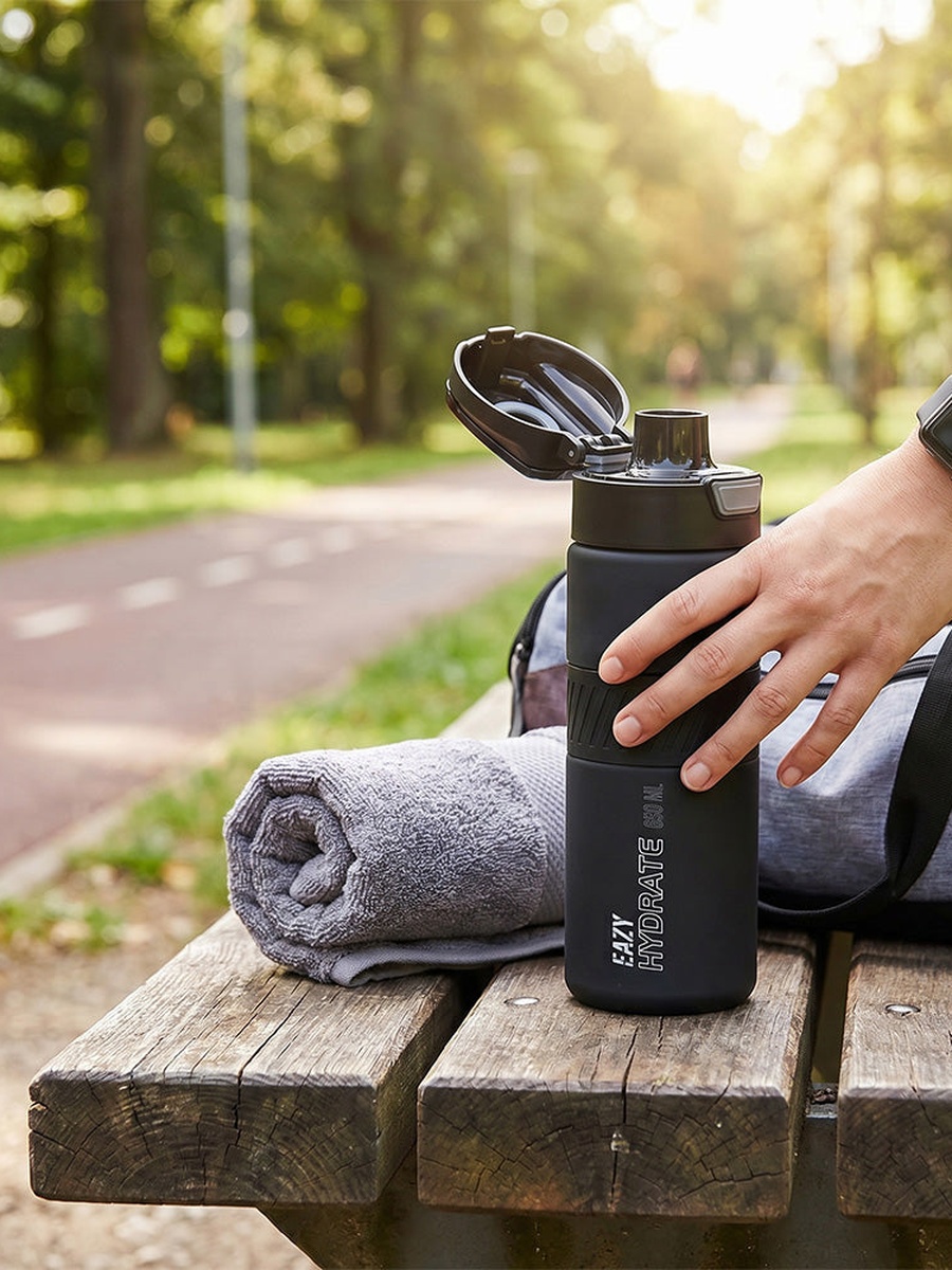 Tritan Bottle with Spout Lid and Handle - 850 ml