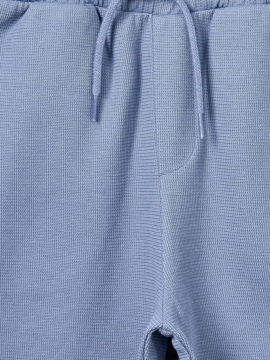Crew Neck Short Sleeves T-Shirt and Shorts Set with Textured Design
