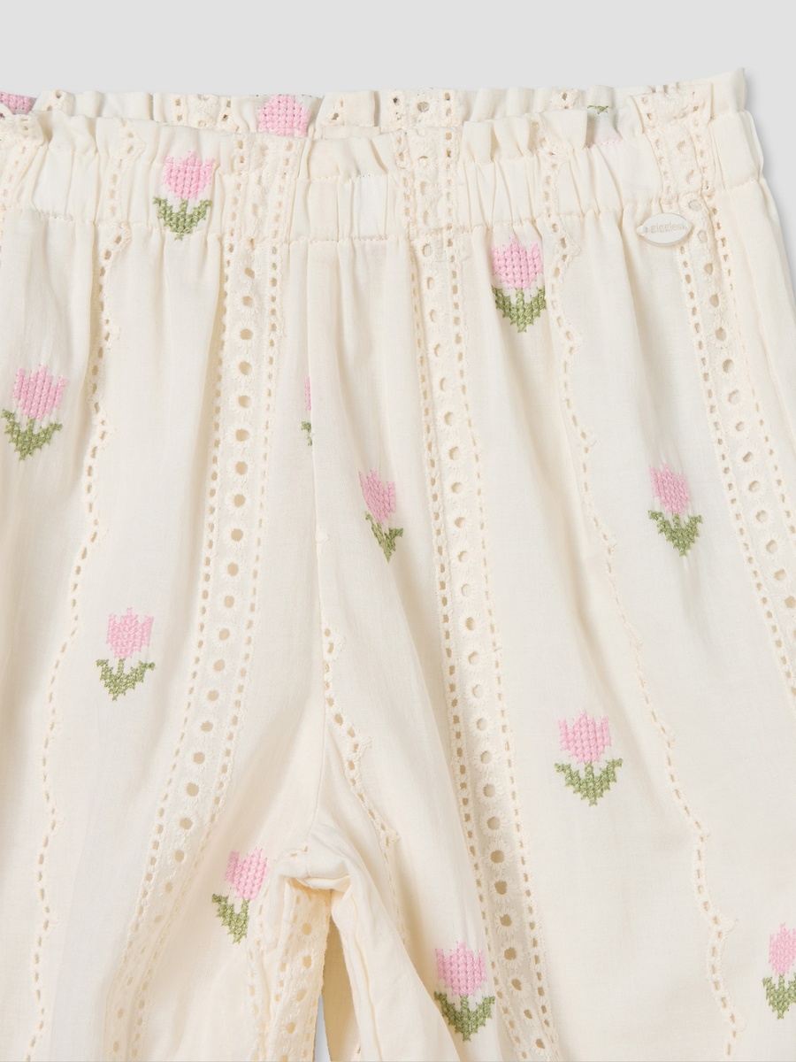 Round Neck Short Sleeves Top and Pants Set with Floral Embroidery