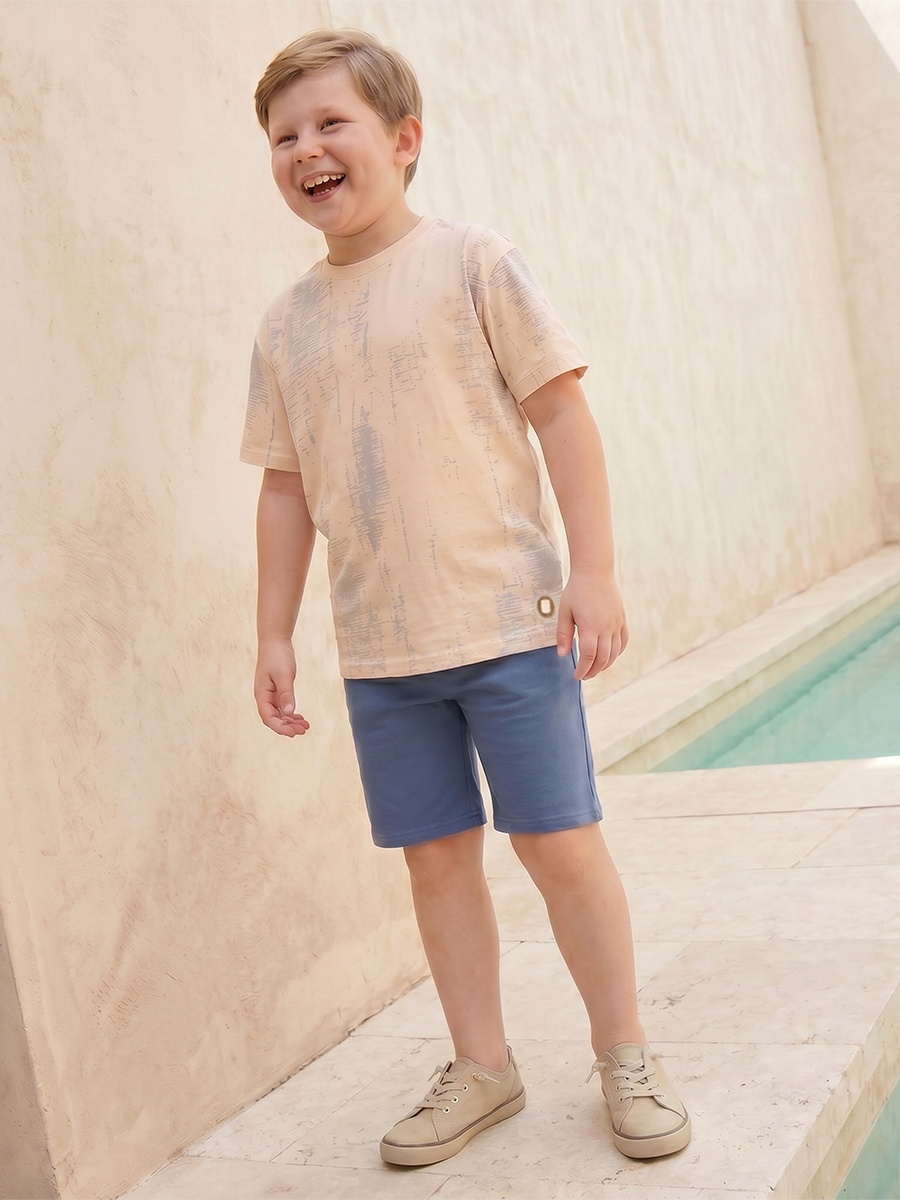 Crew Neck Short Sleeves T-Shirt and Shorts Set with Abstract Print