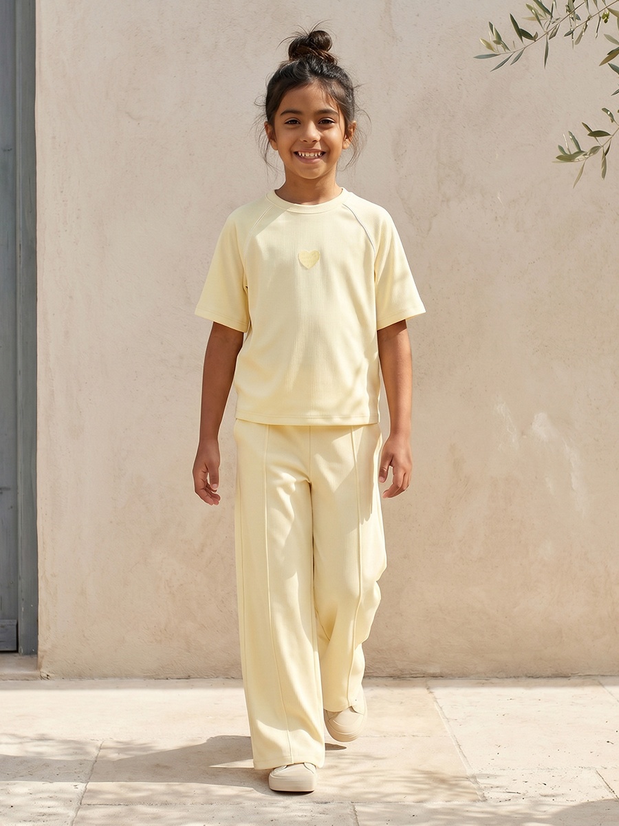 Round Neck Short Sleeves T-Shirt and Wide Leg Pants Set with Ribbed Design