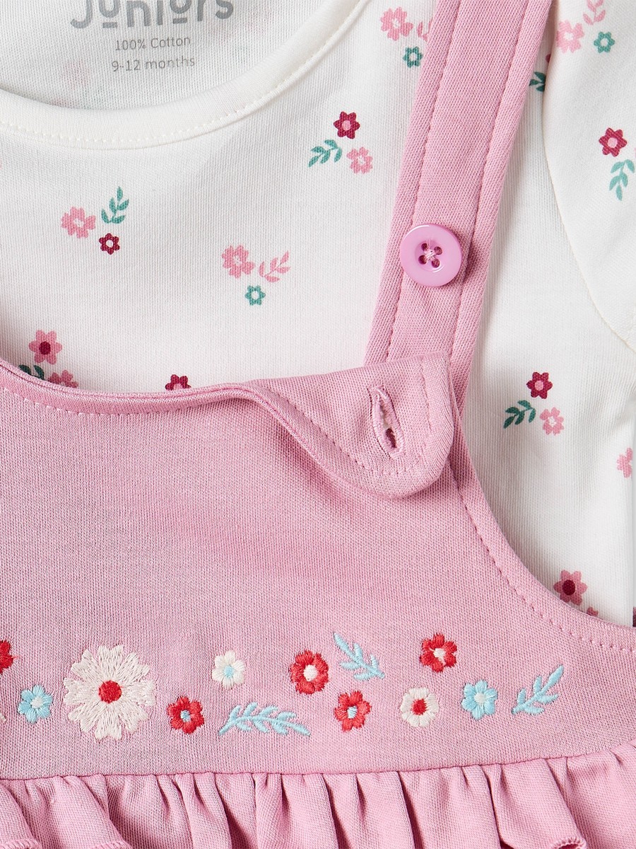 Round Neck Short Sleeves T-Shirt and Dungaree Set with Floral Print