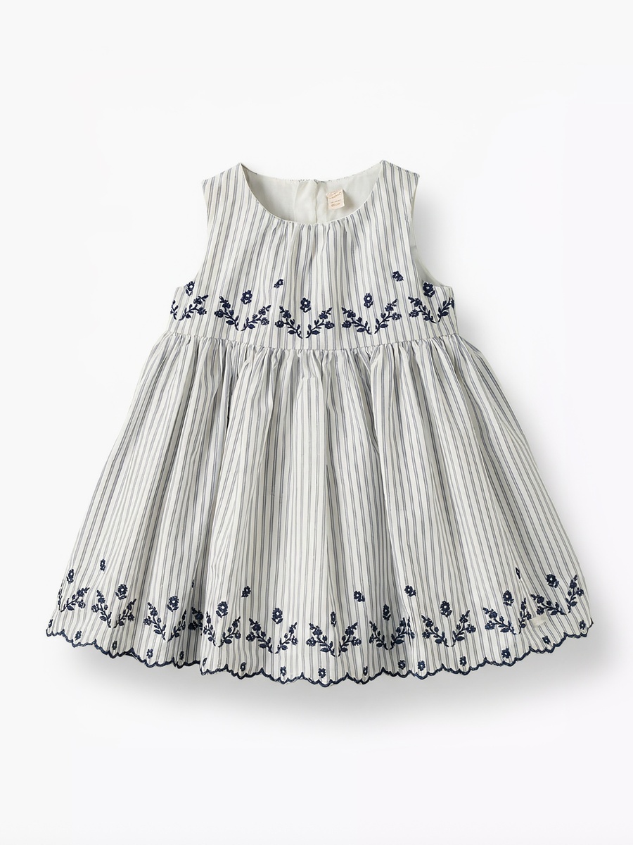 Round Neck Sleeveless Dress with Embroidery
