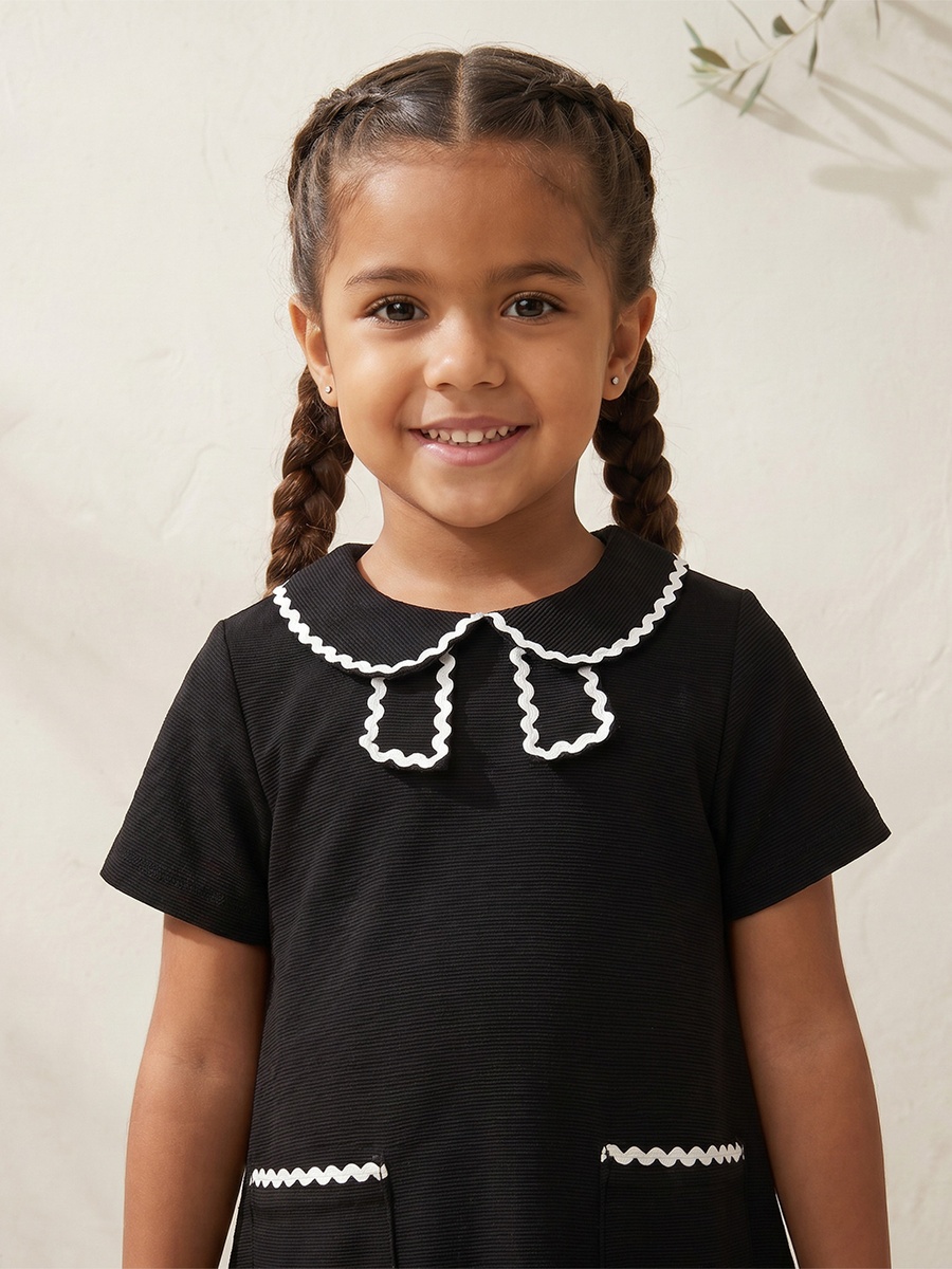 Peter Pan Collar Short Sleeves Knee Length Dress with Lace Trim