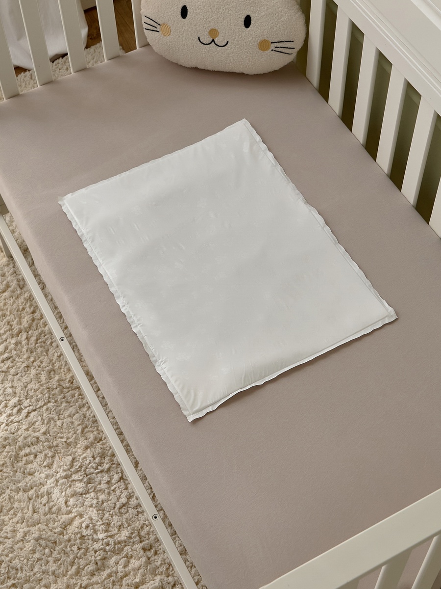 مفرش تغيير حفاضات بتصميم مقاوم للماء 58x44 سم