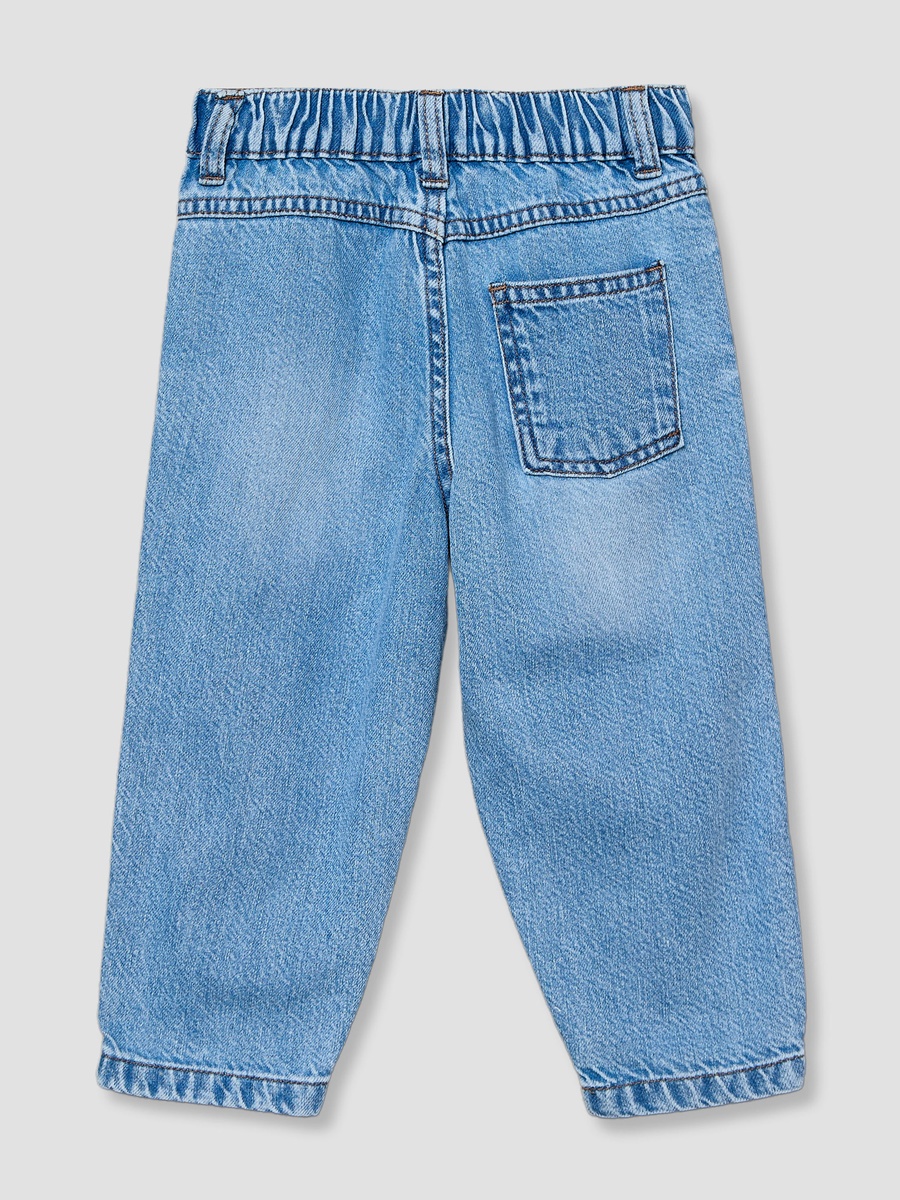 Mid-Rise Jeans with Pockets