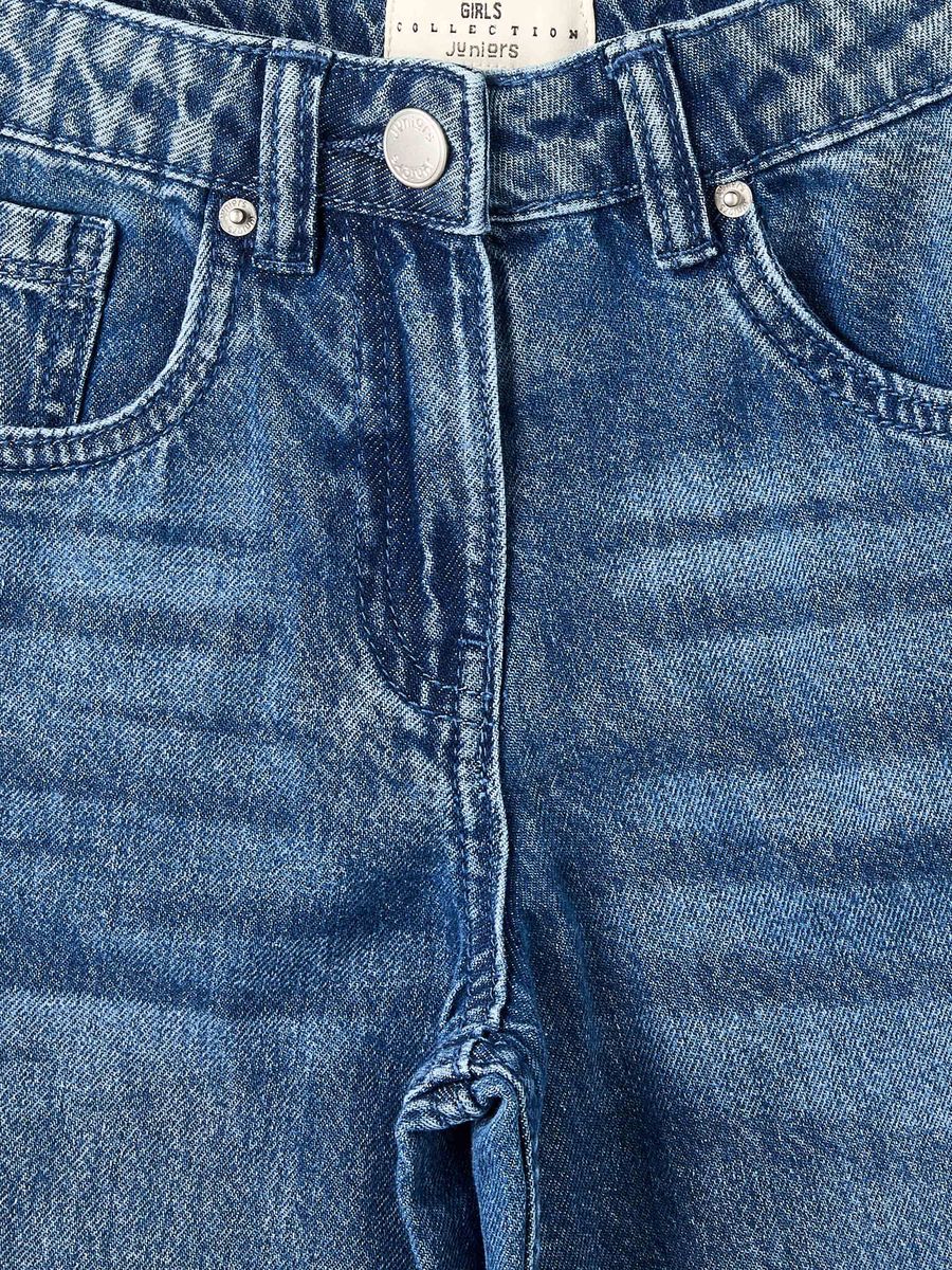 Medium Wash High Rise Jeans with Embellishment