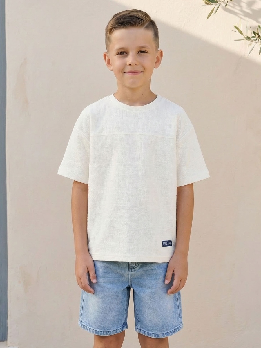 Crew Neck Short Sleeves T-Shirt with Textured Detail