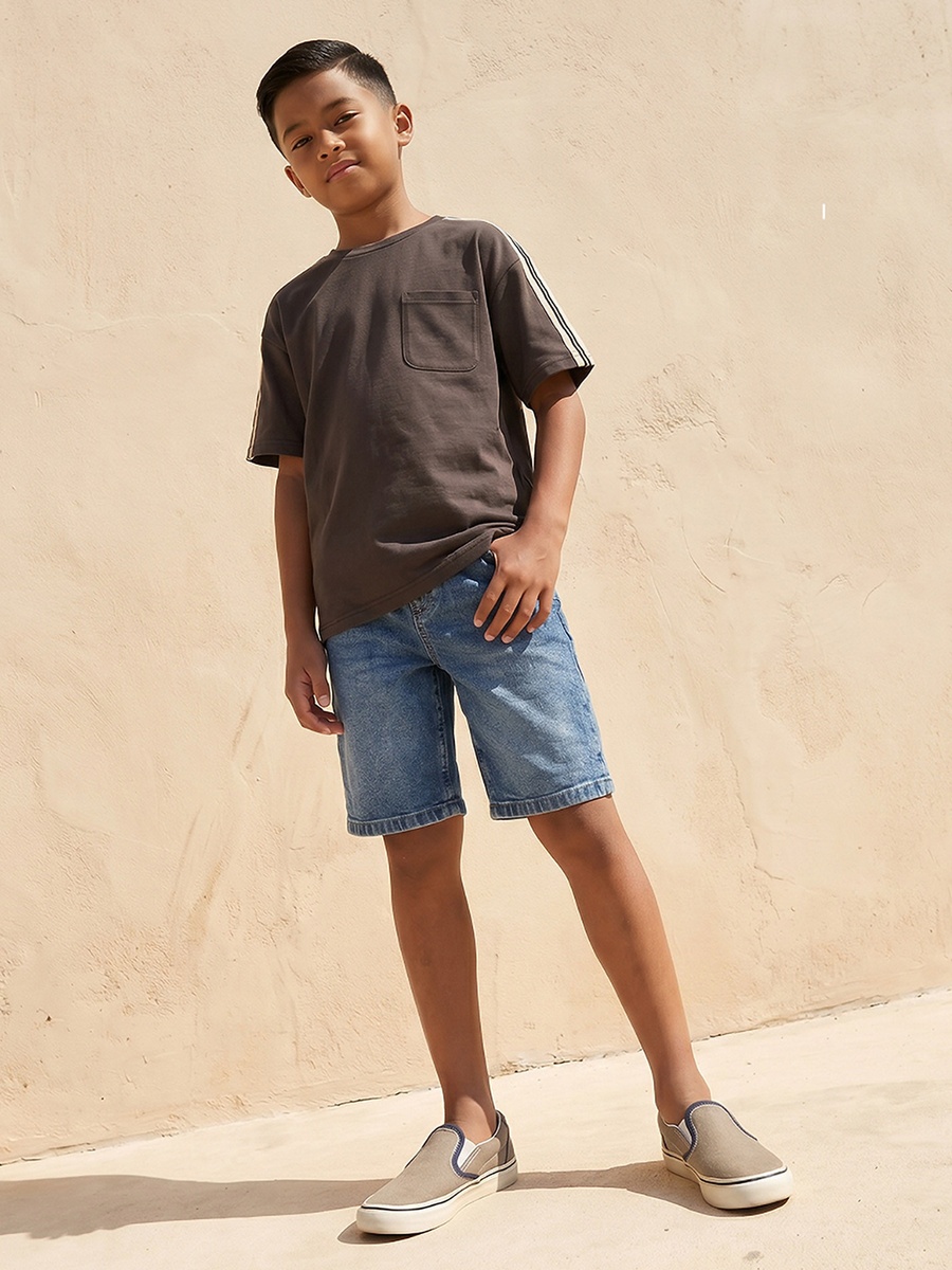 Crew Neck Short Sleeves T-Shirt with Pocket