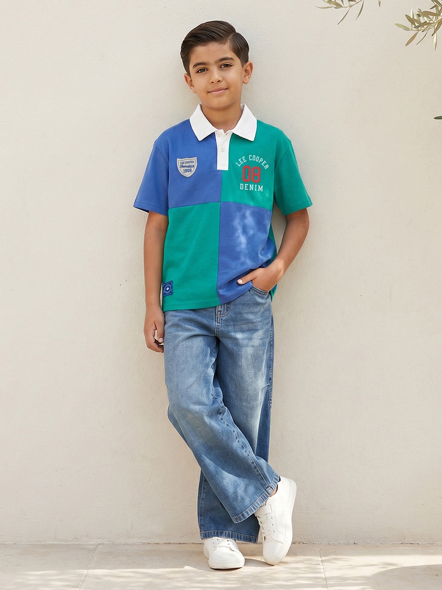 Collared Short Sleeves T-Shirt with Colourblock Design