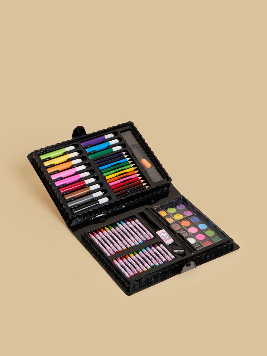 Hello Kitty 80-Piece Mega Art Set