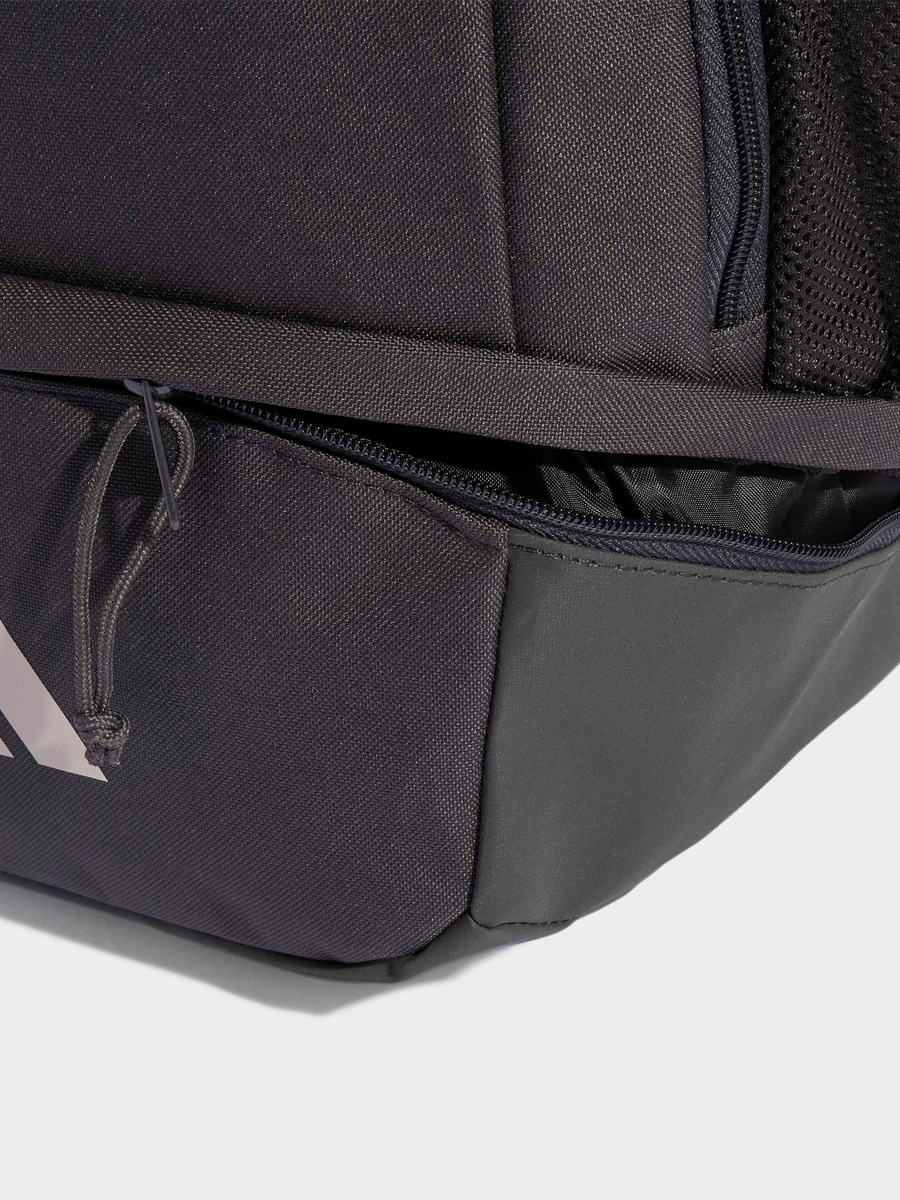 25.5L Essentials Classic Backpack - KF9733