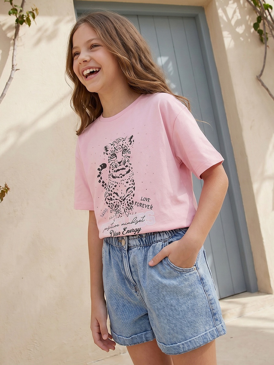Crew Neck Short Sleeves T-Shirt with Graphic Print
