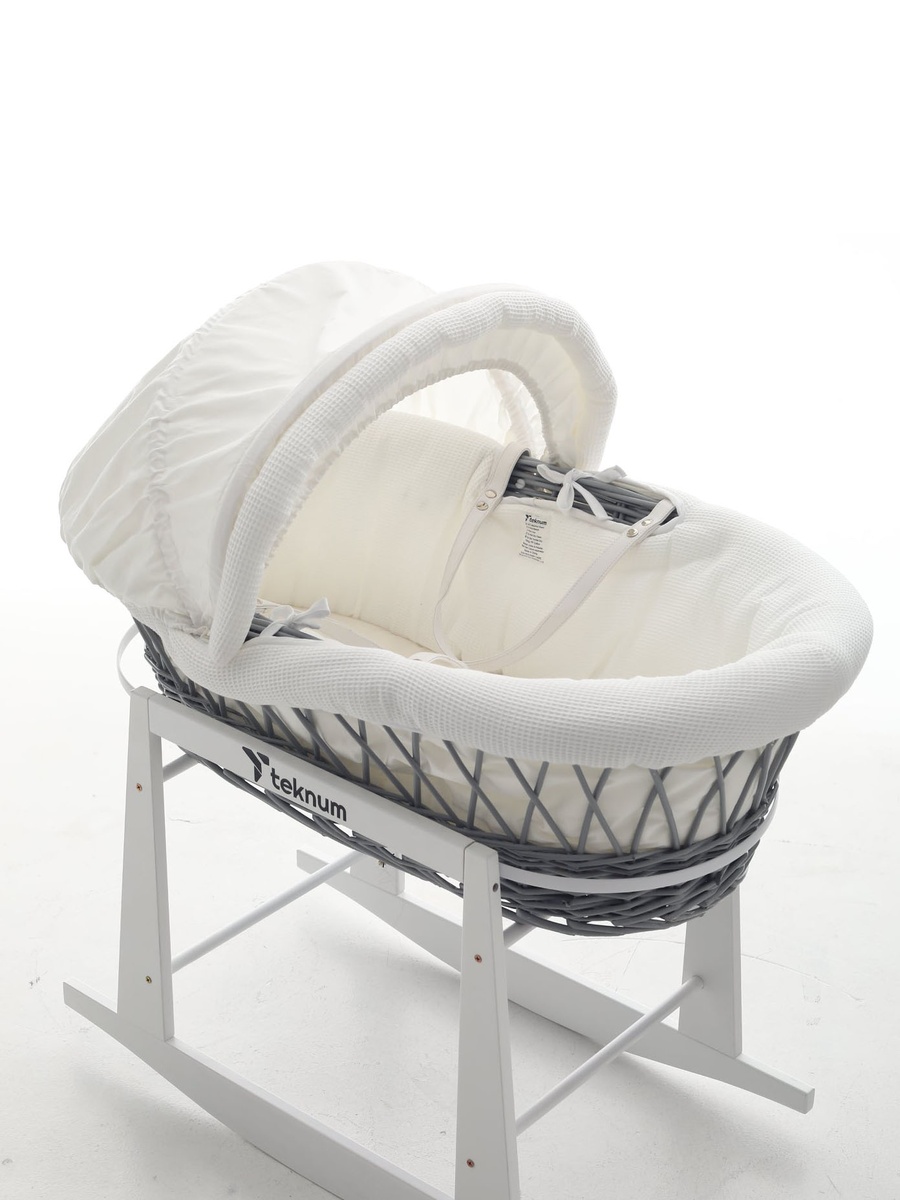 Infant Wicker Moses Basket with White Waffle Beddings - Wooden Grey 