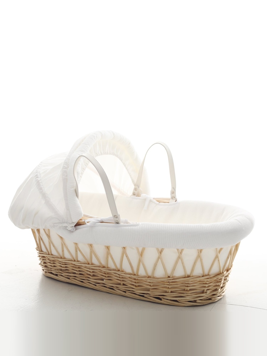 Infant Wicker Moses Basket with White Waffle Beddings - Wooden Brown