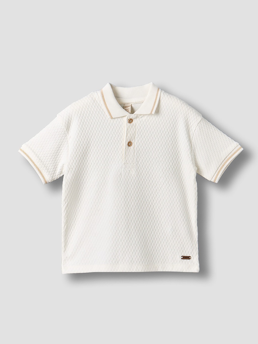 Collared Short Sleeves Polo T-Shirt with Textured Design