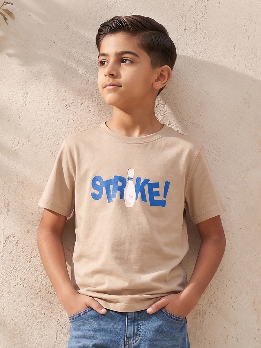 Crew Neck Short Sleeves T-Shirt with Graphic Print