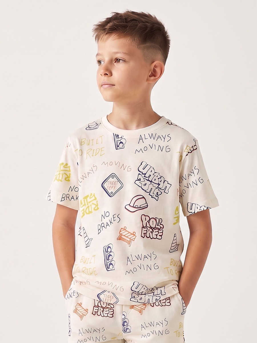 Crew Neck Short Sleeves T-Shirt with Slogan Print