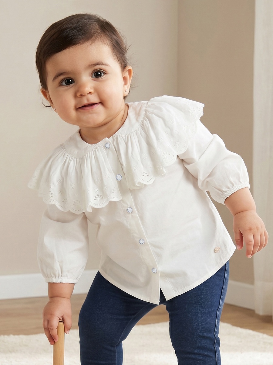 Round Neck Long Sleeves Top with Embroidery