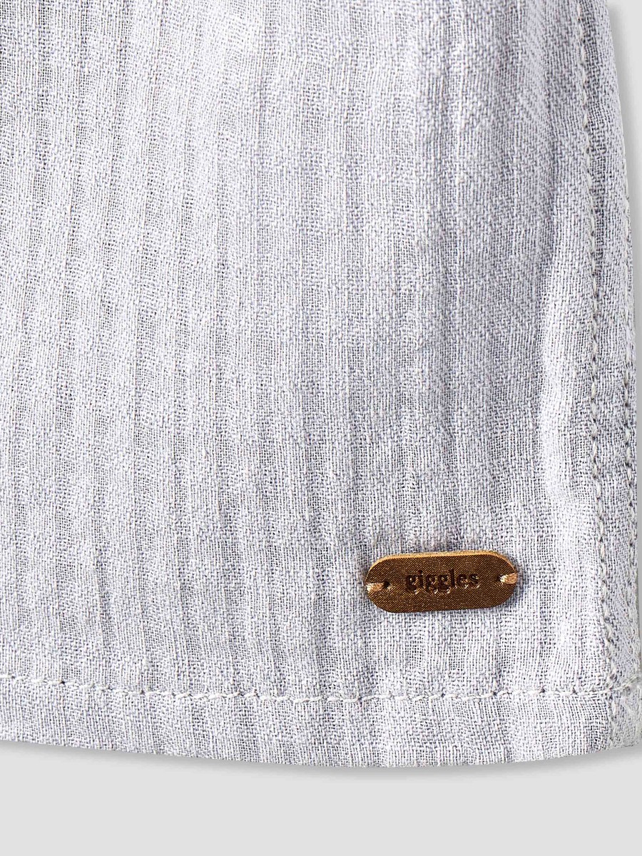 Short Sleeve Shirt with Texture