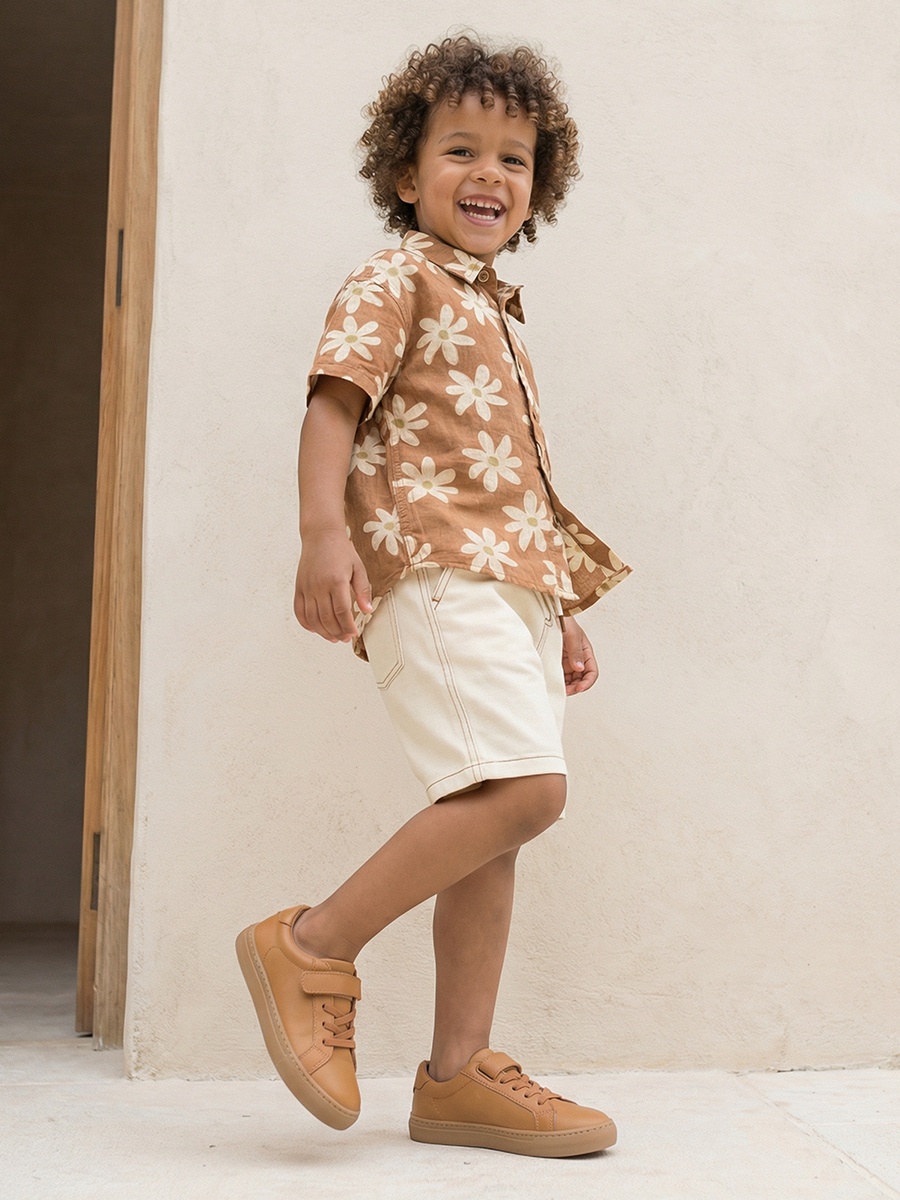 Collared Short Sleeves Shirt and Shorts Set with Floral Print