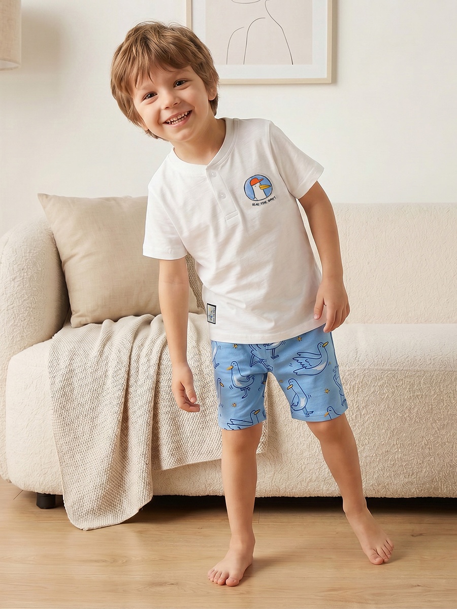 Cotton Henley Neck Short Sleeves Shorts Set with Bird Print