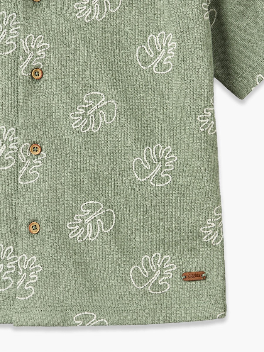 Camp Collar Short Sleeves Shirt and Shorts Set with Leaf Print