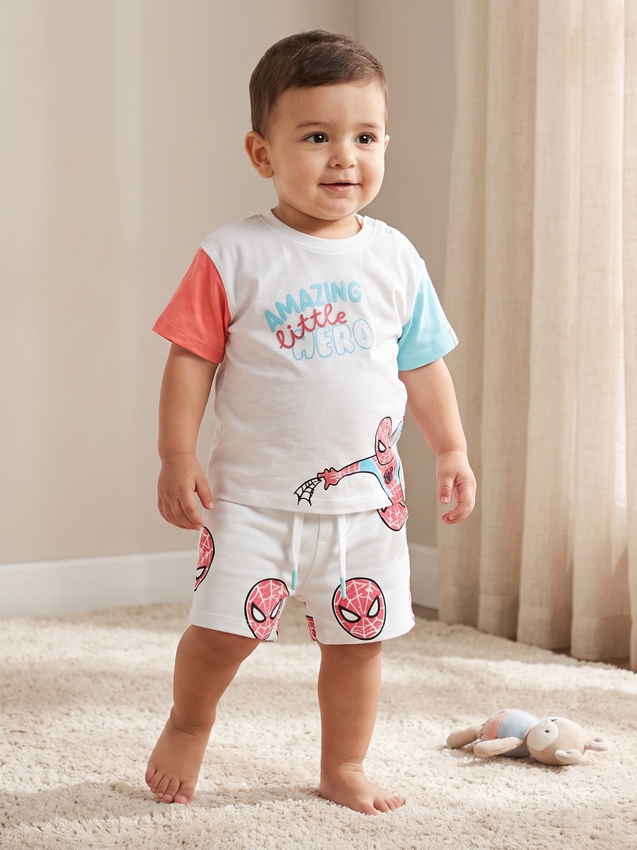 Crew Neck Short Sleeves T-Shirt and Shorts Set with Spider-Man Print