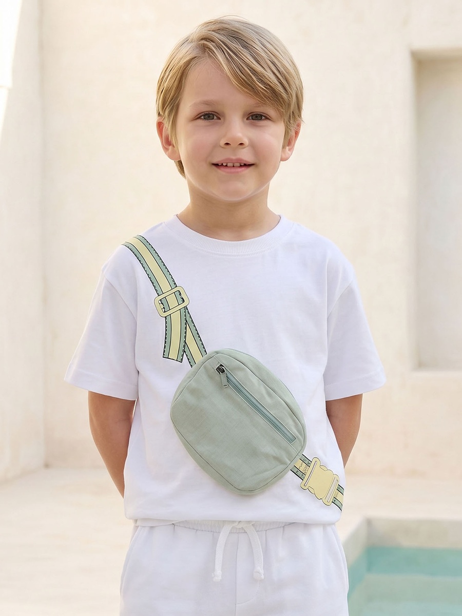 Crew Neck Short Sleeves T-Shirt and Shorts Set with Bag Applique