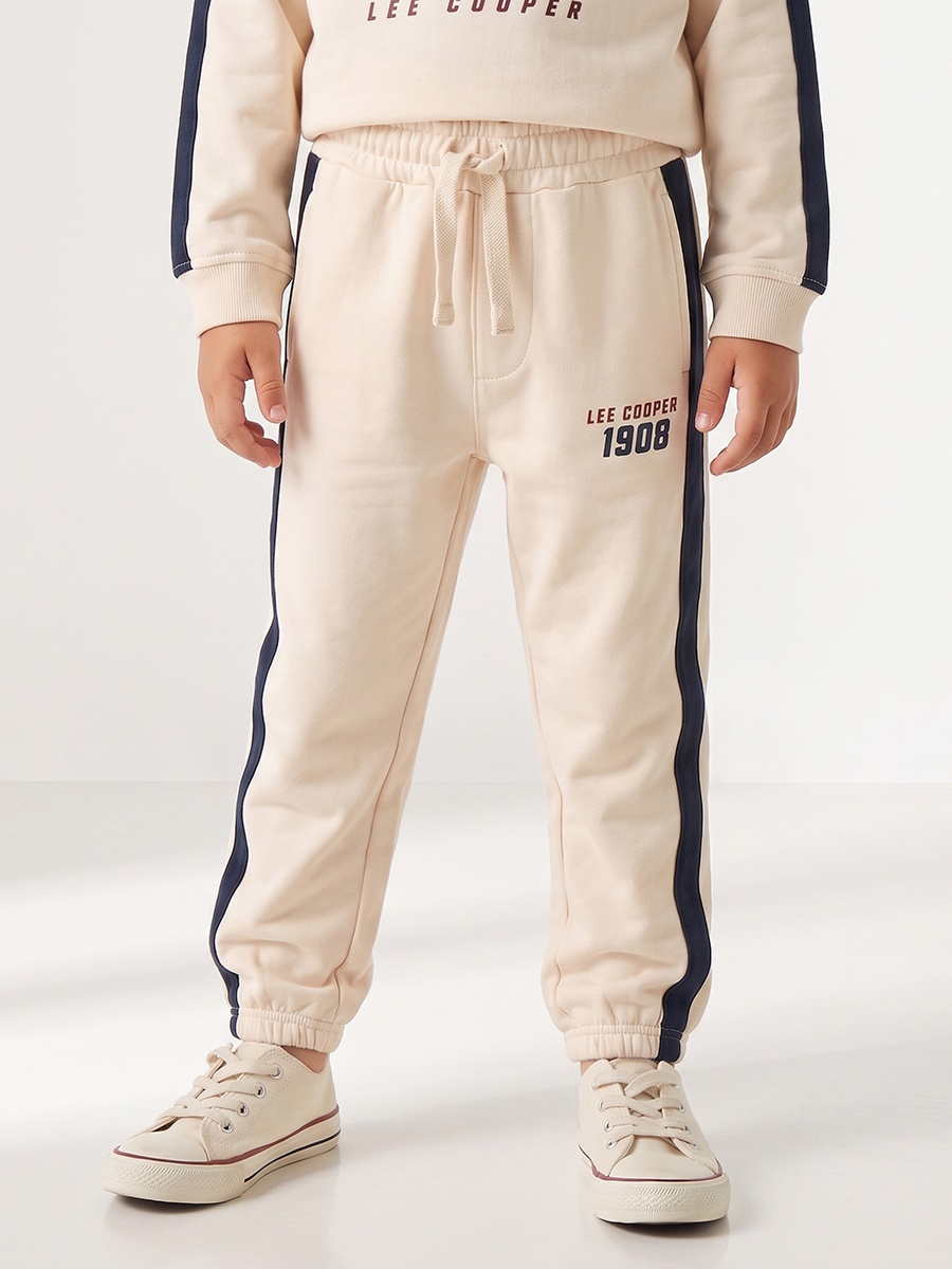 Collared Long Sleeves Sweatshirt and Joggers Set with Varsity Print