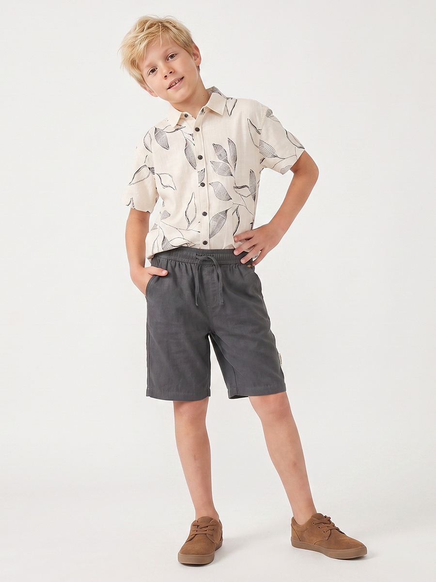 Collared Short Sleeves Shirt and Shorts Set with Botanical Embroidery