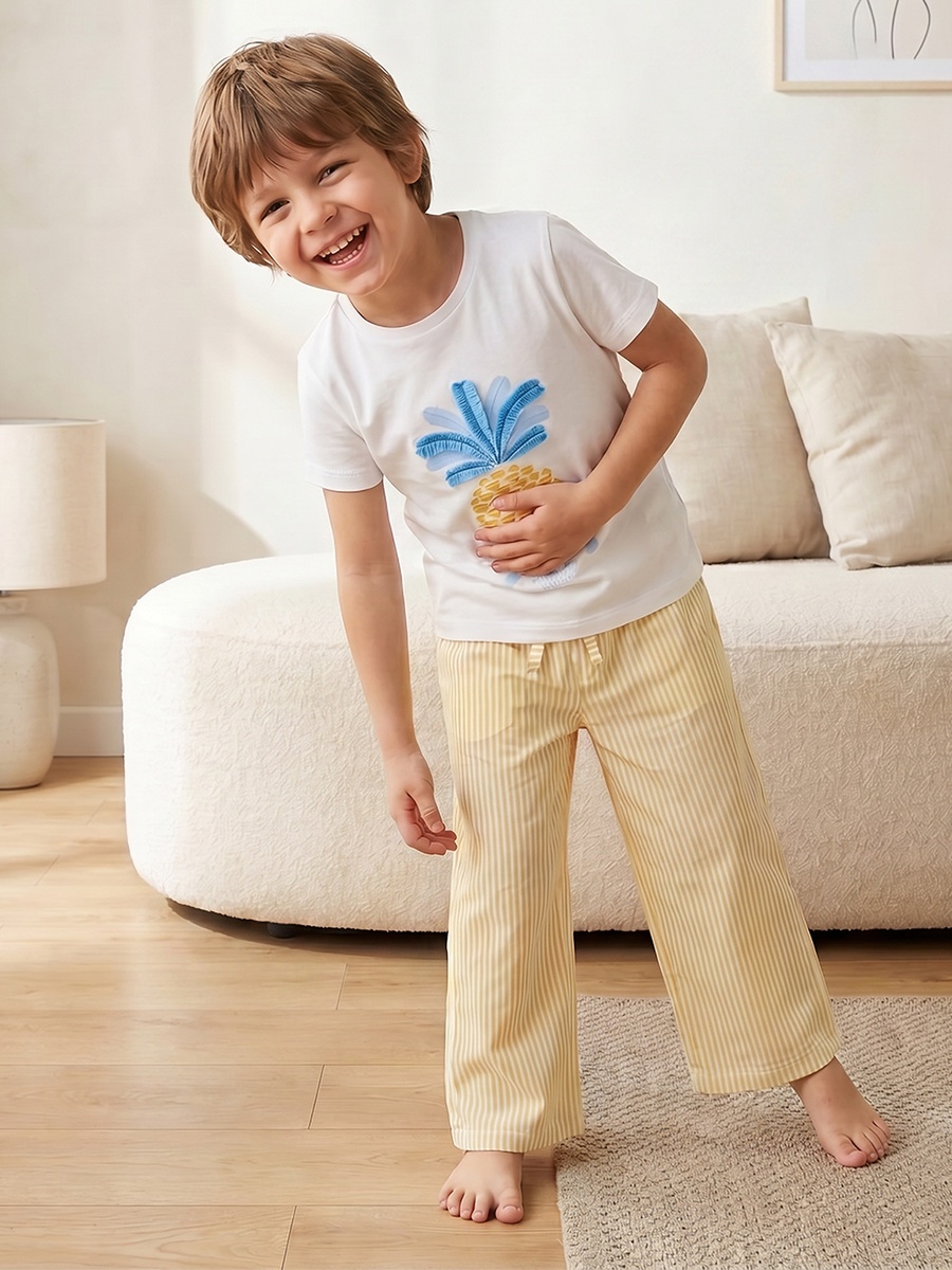 Cotton Crew Neck Short Sleeves Pyjama Set with Pineapple Print