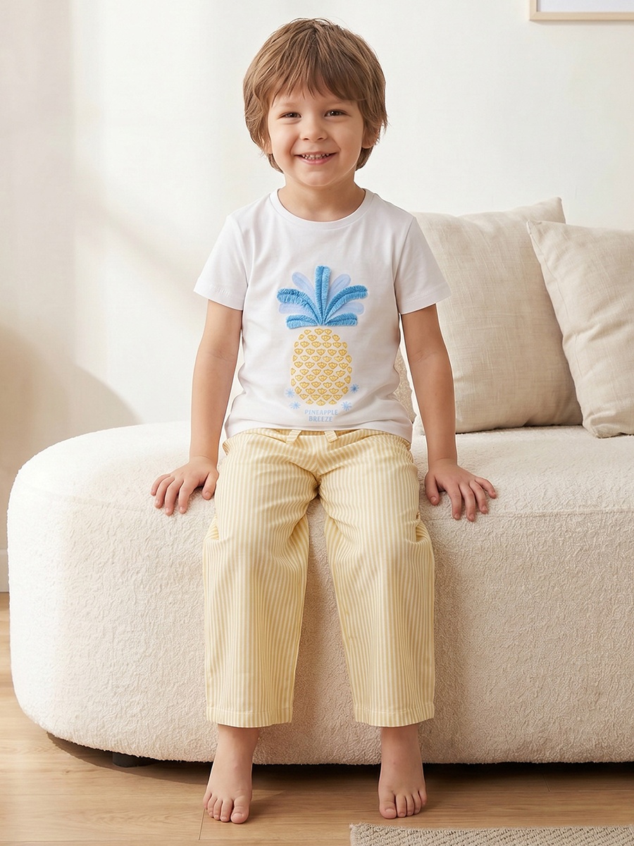 Cotton Crew Neck Short Sleeves Pyjama Set with Pineapple Print