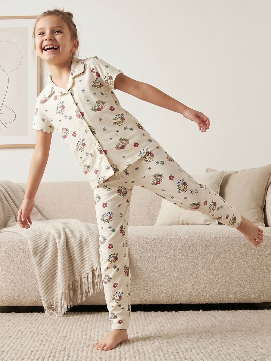 Cotton Collared Short Sleeves Pyjama Set with Minions Print