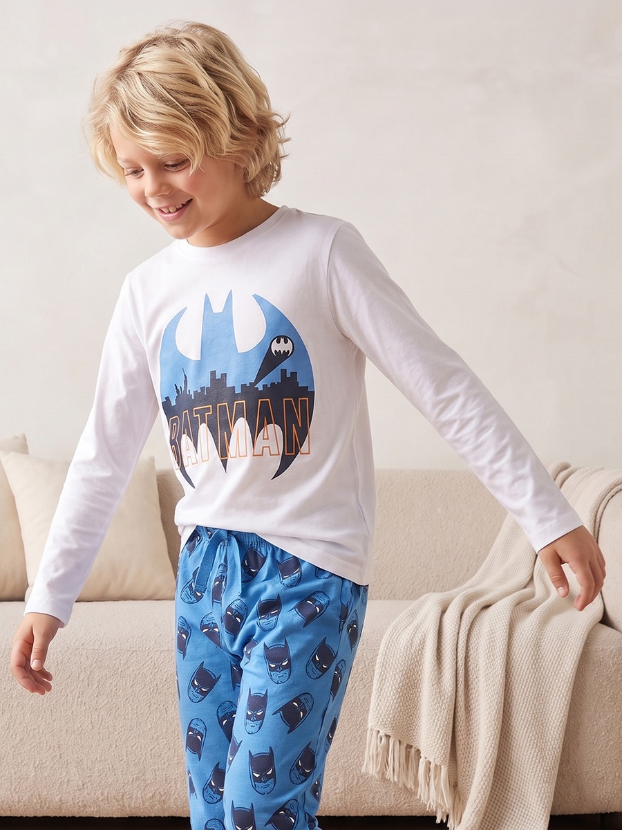 Cotton Crew Neck Long Sleeves Pyjama Set with Batman Print
