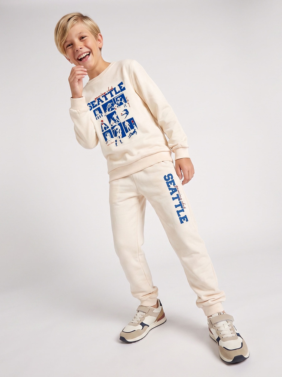 Seattle Print Sweatshirt with Long Sleeves