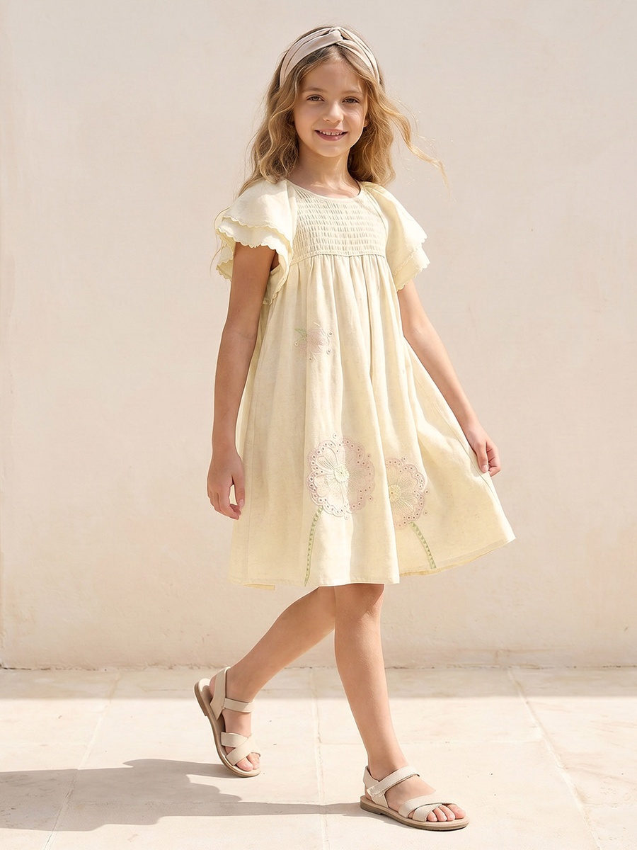 Round Neck Short Sleeves Knee Length Dress with Floral Embroidery