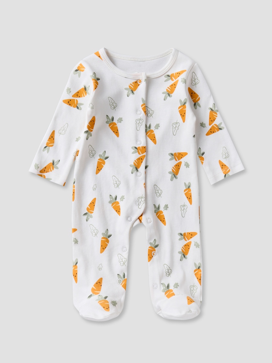 Set of 5 Clothing Gift Set with Carrot Print