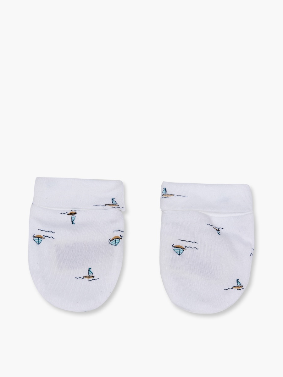 Mittens with Boat Print